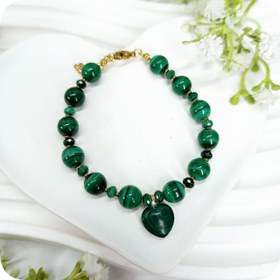 تصویر دستبند مالاکیت قلبی 