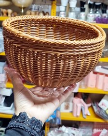 تصویر سبد گرد بافت حصیری 