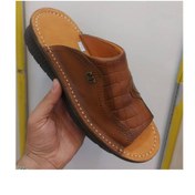 تصویر صندل طبی چرم طبیعی مردانه مدل کلارک عسلی Clark 