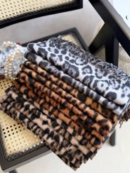 تصویر شال موهر پلنگی ریشه دار 