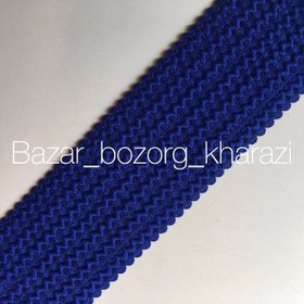 تصویر کش لباسی ساده 