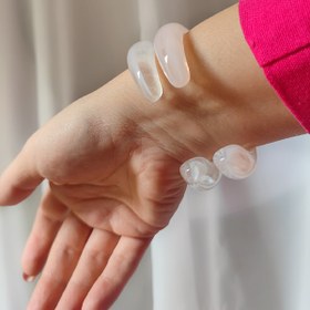 تصویر النگو شیشه ای نشکن 