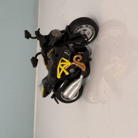 تصویر موتور فلزی زرد 7602 