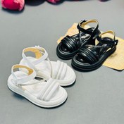 تصویر صندل دخترانه طرح گل نگینی کد 011005 