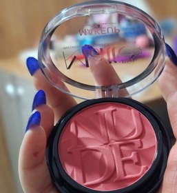 تصویر رژگونه میکاپ Make-up blush