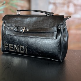 تصویر کیف زنانه بزرگ چرمی فندی کد ۱۰۲2 