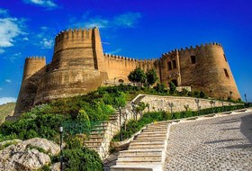 تصویر اپل لرستان applelorestan.ir