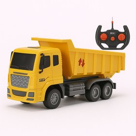 تصویر اسباب بازی کامیون کنترلی باطری خور 
