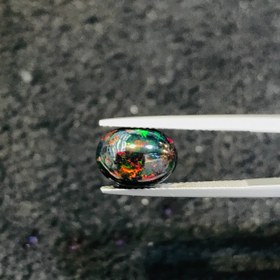 تصویر نگین اپال مشکی اصل تراش اوال سایز 12*9 