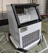 تصویر یخ ساز یونیک لایف ظرفیت ۳۶ کیلوگرم 