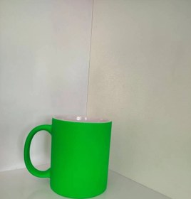 تصویر چاپ عکس و متن روی(ماگ های رنگی) 