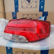 تصویر چراغ خطر عقب راست پژو رانا پلاس شرکتی 