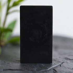 تصویر صابون زغال فعال – پاکسازی عمیق، ضد جوش و کنترل چربی پوست Activated charcoal soap – deep cleansing, anti-acne and oil control