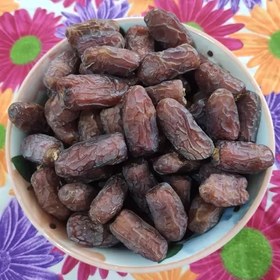 تصویر خرما پیارم حاجی آباد تازه و لذیذ بسته سه کیلویی 