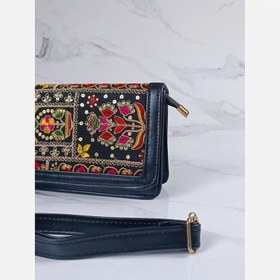تصویر کیف سنتی سوزندوزی مشکی 