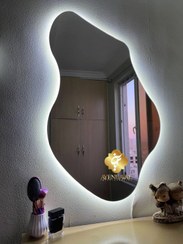تصویر آینه دکوراتیو بک لایت ابعاد ۷۰ در ۱۱۰ 