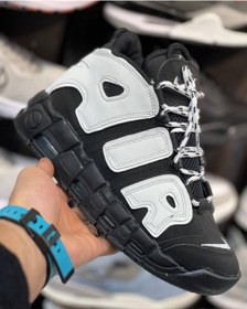 تصویر کتونی نایک ایر آپتمپو رنگ مشکی سفید جدید و ترند nike air uptempo 