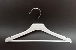 تصویر چوبکار طرح چوب سفید 