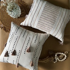 تصویر کوسن کوکدوزی منگوله دار 