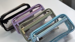 تصویر جامدادی طلقی شفاف 