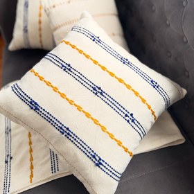 تصویر کوسن کوک دوزی 