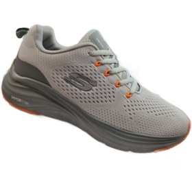 Skecher go outlet step