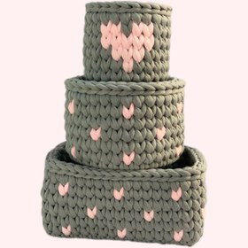 تصویر سبد قلاب بافی تریکو طرح سیسمونی نوزادی کد 3654 مجموعه 3 عددی 