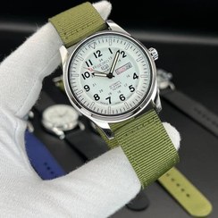 تصویر ساعت سیکو خلبانی بند برزنتی سبز صفحه سفید 
