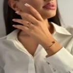 تصویر بنگل میخ کارتیه 