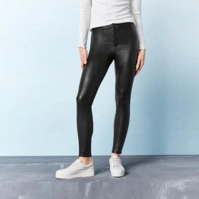 تصویر شلوار چرم اسمارا Esmara