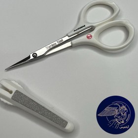 تصویر قیچی سفید فیشر 