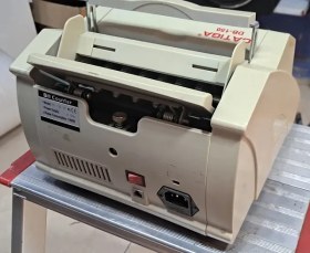 تصویر دستگاه پول شمار کاتیگا CATIGA DB-150 کارکرده استوک 