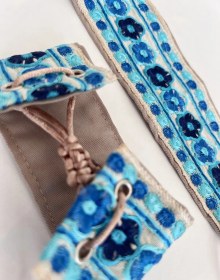 تصویر مچ بند کتان گلدوزی 