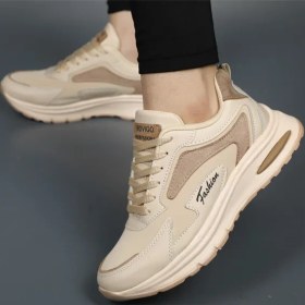 تصویر کفش اسپرت دخترانه ریوگو مدل فشیون رنگ کرم و قهوه ای 