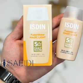 تصویر ضد آفتاب فیوژن واتر مجیک SPF 60 حجم ۵۰ میل رنگی 