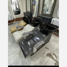 تصویر سرشور مبلی کابین فلزی با رویه چرم دررنگ بندی متنوع باشیرآلات وسنگ هزینه ارسال به صورت پس کرایه به عهده مشتری میباشد 