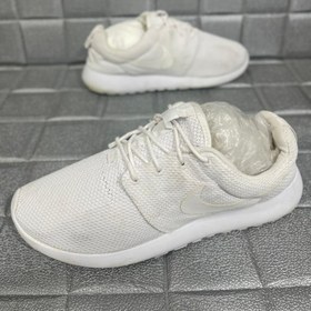 تصویر کتونی نایک اورجینال/سایز۴۵/استوک/nike roshe Nike roshe original