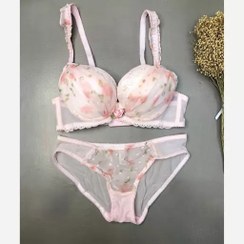 تصویر ست سوتین و شورت زنانه عروس سفید 