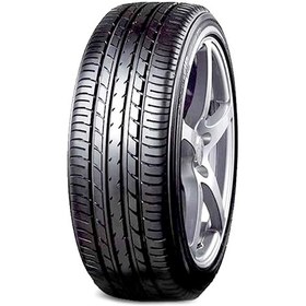 تصویر لاستیک یوکوهاما 215/55R 17 گل DECIBEL E70B 