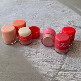 تصویر رژگونه پودری هدی موجی 