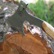 تصویر تبر مدل شکارچی | تبر کمپینگ و طبیعت‌گردی 