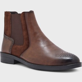 تصویر بوت‌های چلسیا رسمی با طراحی بروگ برند robert wood Brogue Design Formal Chelsea Boots