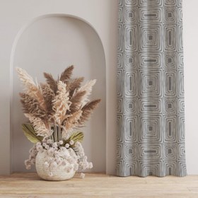 تصویر پرده مخمل دکوتین مدل MZ 106 این پرده با دوخت پانچ در ارتفاع دلخواه قابل سفارش میباشد (در زمان ثبت سفارش اندازه دقیق ارتفاع را ذکر بفرمایید) عرض پرده های پانچ ثابت 135 سانتی متر و در حالت چین 70 تا 100 سانتی متر را پوشش میدهد