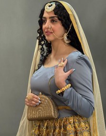 تصویر نیم تنه دامن مجلسی آستین بلند کد 02 