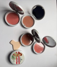 تصویر رژ گونه تکی گابربنی 