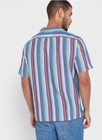 تصویر پیراهن راه‌راه با فیت معمولی برند lee Striped Regular Fit Shirt