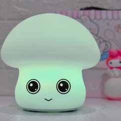 تصویر چراغ خواب سیلیکونی ضربه ای 8 رنگ طرح قازچ 