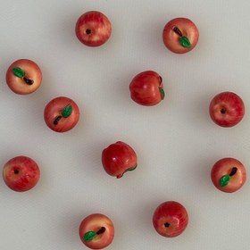 تصویر پلاک سیب 