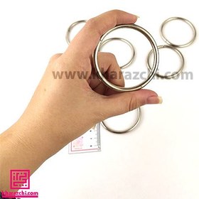 تصویر حلقه فلزی قطر ۶ سانت نقره ای 