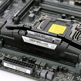تصویر رم دسکتاپ DDR4 دو کاناله 3200 مگاهرتز CL16 جی اسکیل مدل ripjaws v ظرفیت 32 گیگابایت ا G.SKILL RIPJAWS V 3200Mhz CL16 DDR4 32GB (16*2) Desktop ram G.SKILL RIPJAWS V 3200Mhz CL16 DDR4 32GB (16*2) Desktop ram
